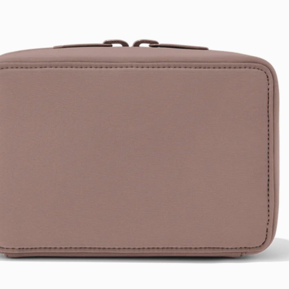 NWOT Dagne Dover Arlo neoprene Tech Organizer in Dune Size: :Large
